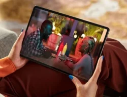 Lenovo Tab P12 Tawarkan Layar Besar 12.7 Inci dan Suara JBL Bertenaga, Saingi Laptop!