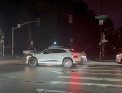 Inovasi Baru Sistem Mobil Tanpa Sopir untuk Atasi Gangguan Listrik Kota Besar