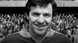 Mengenang John Robertson, Ikon Nottingham Forest yang Berpulang di Usia 72 Tahun